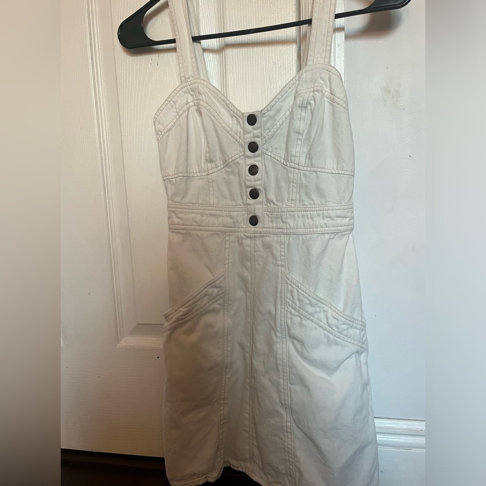 white cotton dress
